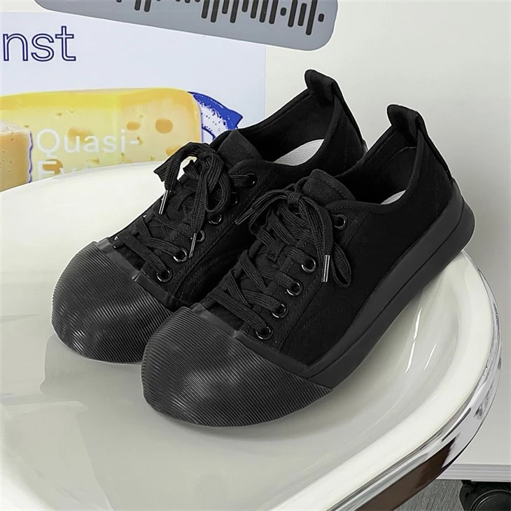 Thick Sole Black Canvas Shoes
